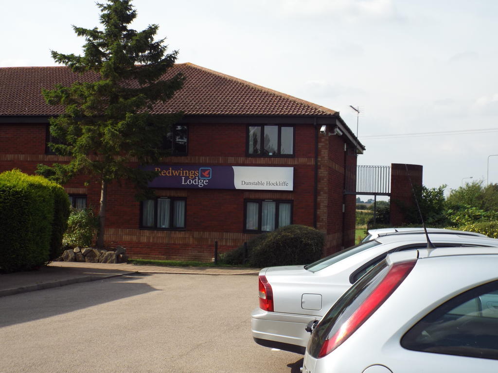 Redwings Lodge Dunstable Exterior foto